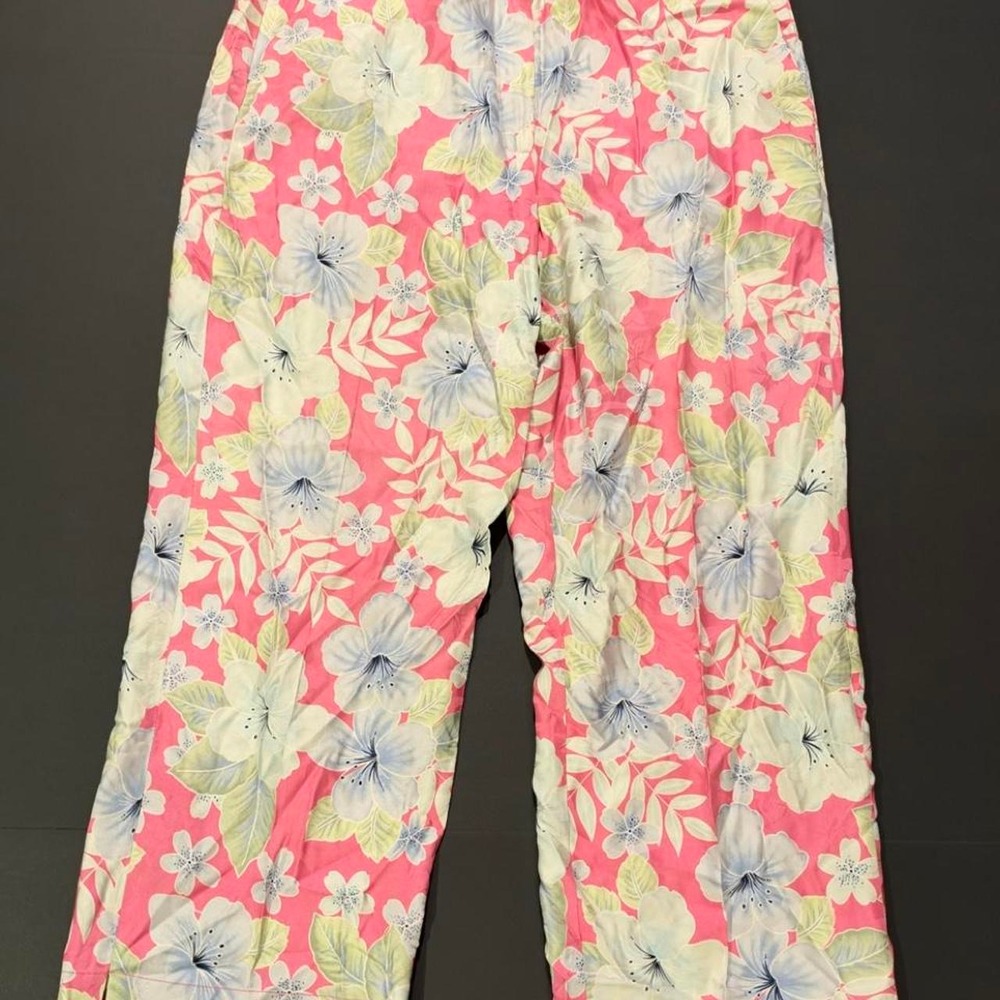 Tommy Bahama Pink Floral Silk Capri Pants Womens Size 12 Tropical Hibiscus